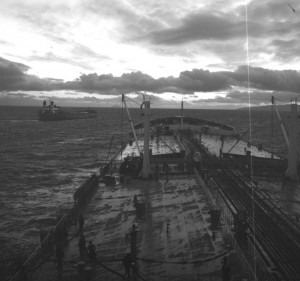 5-nacia-apps-berge-tanker-lightning-bw 5-nacia-apps-berge-tanker-lightning-bw